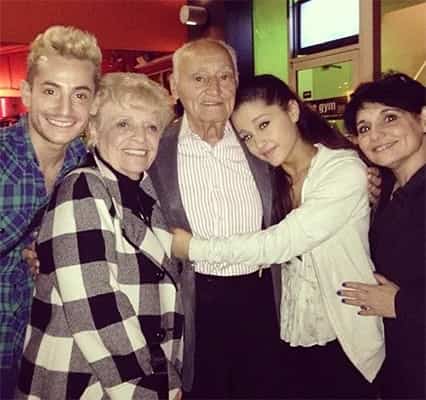 Ariana Grande Age, Height, Boyfriend, Brother, Sister, Parents and Bio 2 Ariana Grande family