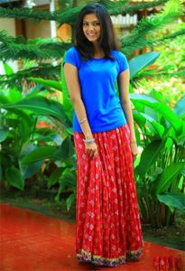 Malavika Mohanan Body Measurments Malavika Mohanan Body Measurments