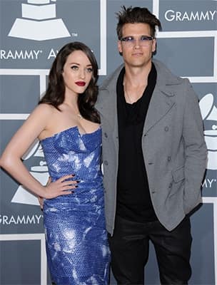 Kat Dennings Age, Height, Weight, Boyfriend, Net Worth | Biography 4 Kat Dennings and her Boyfriend Nick Zano