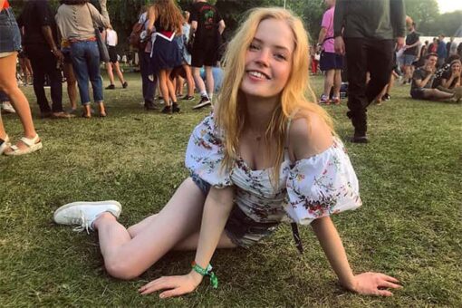 Ellie Bamber