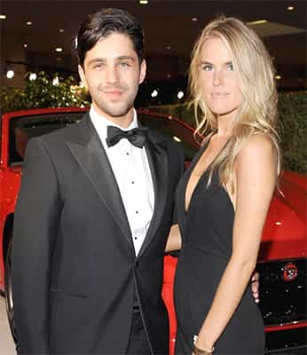Josh Peck Biography, Age, Height, Weight, Net Worth, Wife, Wiki | More 3 Josh Peck and His Wife Paige OBrien