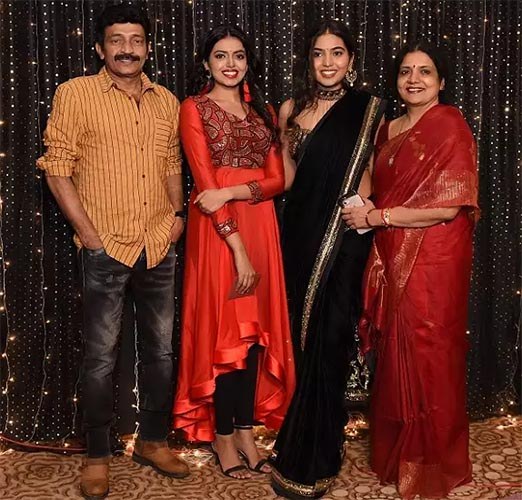Shivathmika Rajashekar Age, Height, Boyfriend, Bio | More 2 Shivatmika Rajasekhar Family