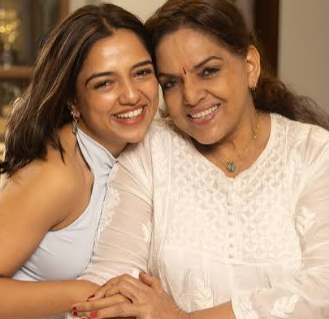 Nushrratt Bharuccha Tasneem Bharucha Nushrratt Bharuccha with her mother Tasneem Bharucha