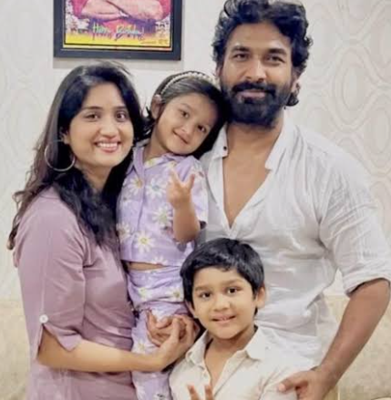 rk naidu with wife and childrens rk naidu with wife and childrens